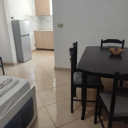 Appartement Pajtim *